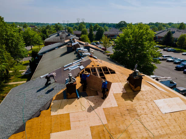 24/7 Emergency Roof Repair experts in Brooklyn, CT